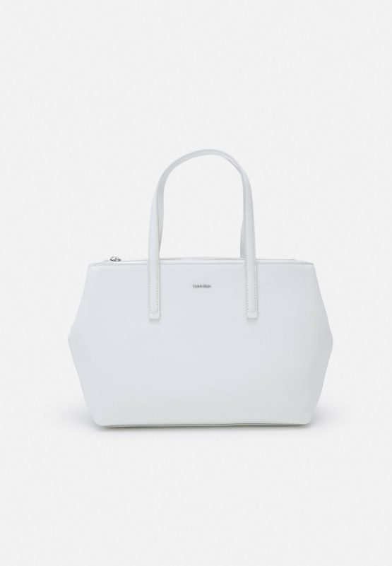 Bolso CK Must Tote MD Calvin Klein Blanco K60K611929YAF